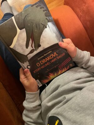 O drakovi, který neuměl hrát šachy